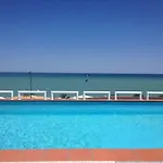 Hotel Mia 3*