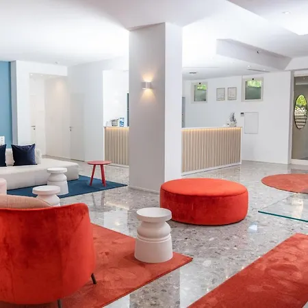 Mia Hotel 3*
