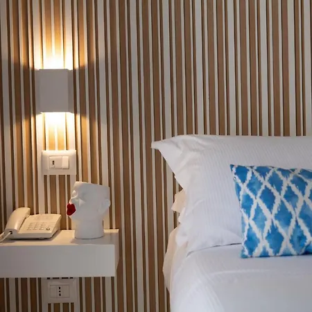 Hotel Mia 3*