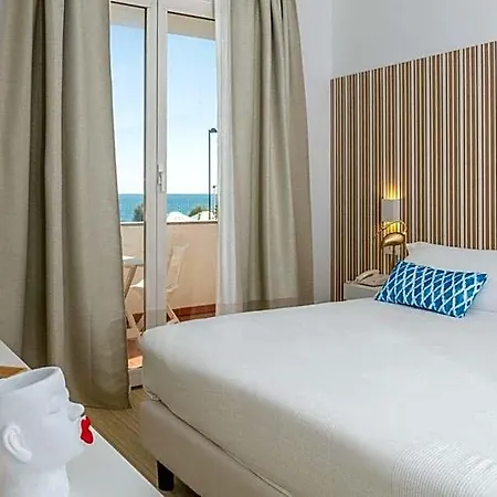 Hotel Mia