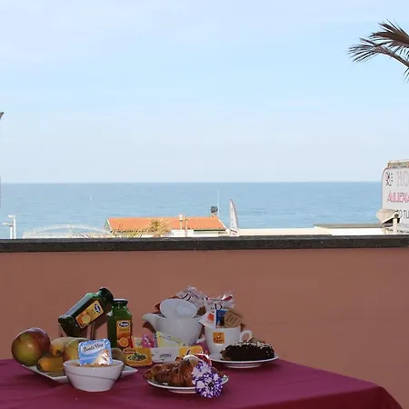 Hotel Mia 3*